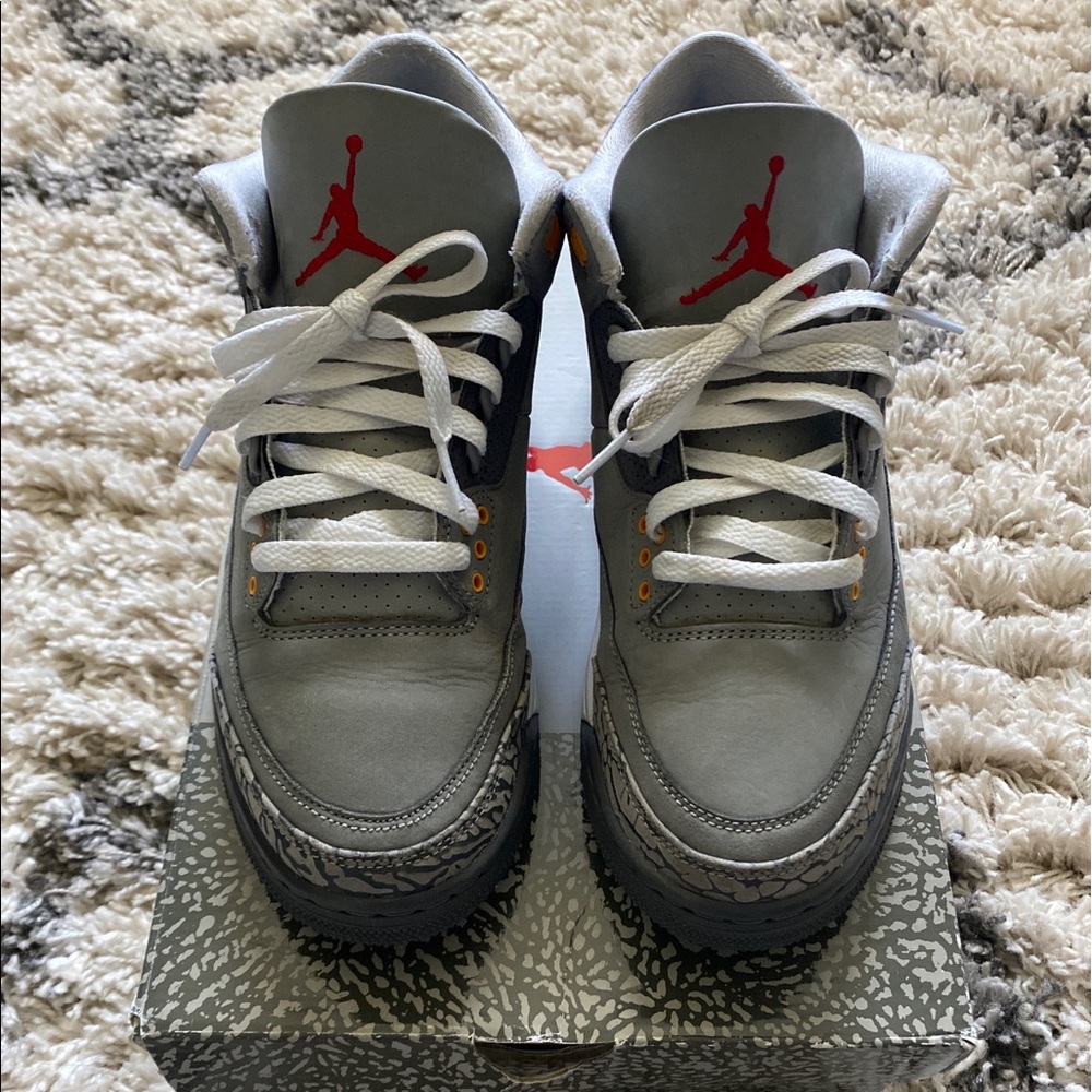 Air Jordan Retro III Cool Grey (2021)
